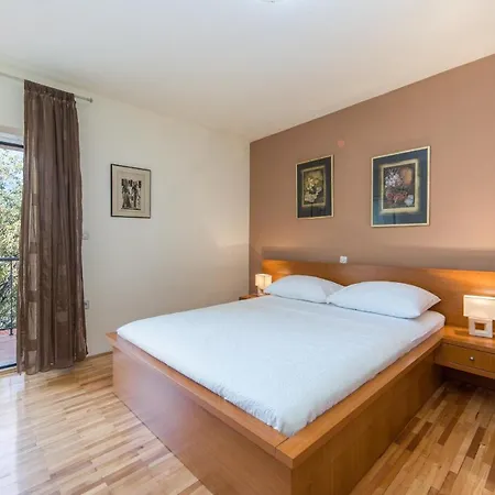 Alen Lejlighed Makarska